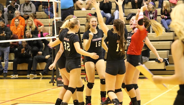 Volleyball’s Thrilling Season comes to an end against Heidelberg in OAC Tournament