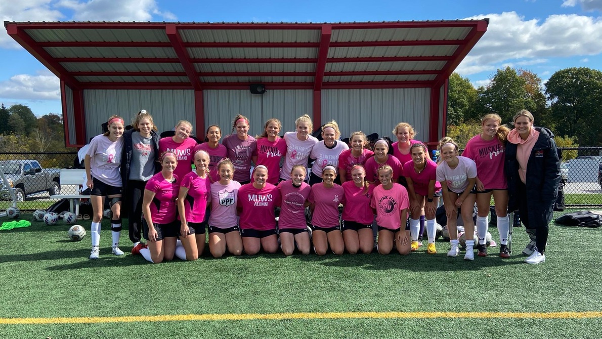 Women’s Soccer hosts Otterbein in Cancer Awareness Game