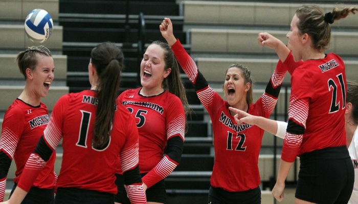 Volleyball registers 10th consecutive win