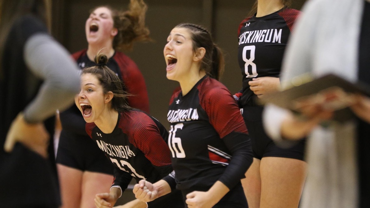 Volleyball and Marietta battle in a four-set thriller in a packed Steele Center